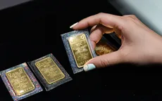 Giá vàng dậy sóng, cẩn thận "bỏng tay"