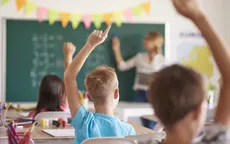 Suy giảm kỹ năng đọc hiểu và làm toán ở thanh thiếu niên nhiều nước