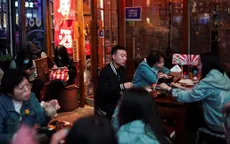 Ngành dịch vụ Trung Quốc phục hồi mạnh mẽ
