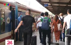 Sắp hết vé tàu đi các điểm du lịch miền Trung