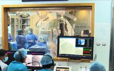 Can thiệp mạch vành nhờ robot