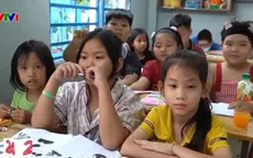 Lớp học tình thương - điểm tựa cho con em lao động nhập cư