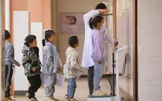 Trung Quốc đo mỡ máu định kỳ cho học sinh, nỗ lực ngăn chặn béo phì học đường