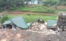 Sạt lở bờ kè lúc rạng sáng, 3 mẹ con tử vong thương tâm