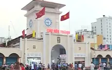 Chợ Bến Thành được khoác "áo mới"
