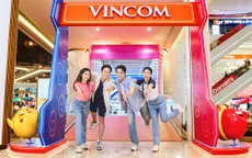 Bắt trend “Du lịch trong thành phố", check-in ngay loạt decor Emoji khổng lồ khắp các trung tâm thương mại