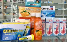 3 nguyên tắc cha mẹ cần biết khi cho trẻ uống Oresol