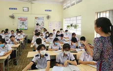 Học sinh TP Hồ Chí Minh ngày đêm ôn thi vào lớp 10
