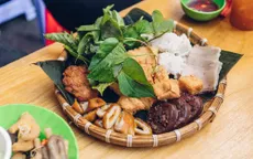 Bún đậu mắm tôm phong cách vỉa hè gây sốt tại New York