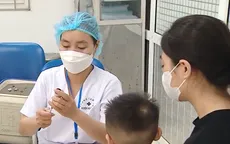 Phụ huynh lo lắng vì thiếu vaccine trong chương trình tiêm chủng mở rộng