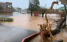 Hàng chục nghìn người ở đảo Guam không có điện, nước sau khi bão Mawar quét qua