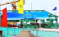 Hợp long cầu Vĩnh Tuy 2 vượt sông Hồng