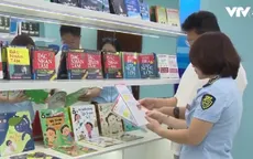 Trang bị kiến thức, kỹ năng nhận diện sách và đồ chơi an toàn cho trẻ