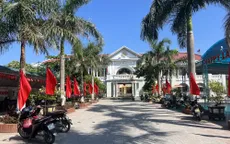 Quảng Bình: Trường mời phụ huynh lên trả lại tiền vì thu sai
