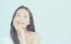 Ngỡ ngàng với nhan sắc của Choi Ji Woo ở tuổi 49
