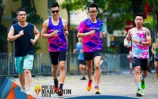 Vận động viên Press Marathon 2023 chinh phục 21,6 km mừng Ngày Báo chí Cách mạng Việt Nam