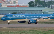 Máy bay hạ cánh khẩn để cấp cứu hành khách