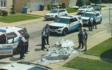 Mỹ: Cầu trượt sơ tán khẩn cấp rơi từ máy bay United Airlines xuống nhà dân