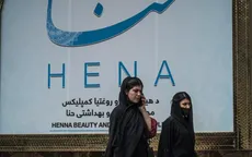 Hàng nghìn tiệm làm đẹp ở Afghanistan phải đóng cửa theo lệnh cấm mới của Taliban