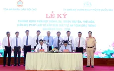 Tăng cường giáo dục pháp luật an toàn giao thông qua xét xử