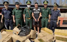 Phát hiện vụ vận chuyển pháo trái phép qua biên giới