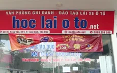 Nhiều học viên lái xe bị cơ sở đào tạo bỏ rơi