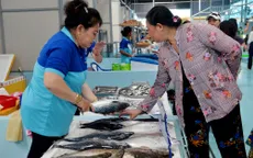 Vũng Tàu có chợ hải sản dành cho du khách