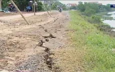 Đê tả sông Càn sụt lún nghiêm trọng