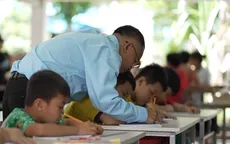 Thầy giáo 9x 10 năm dạy học miễn phí tại Bình Dương