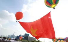 TP Hồ Chí Minh: Thả khinh khí cầu chào mừng Lễ Quốc khánh 2/9