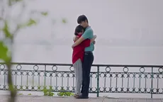 Món quà của cha: Màn tỏ tình siêu dễ thương của Hiếu với Ninh loe