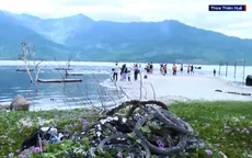 Đầm Lập An nhếch nhác, mất mỹ quan vì tình trạng nuôi hàu tự phát