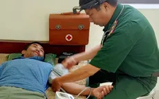 Cứu kịp thời người đàn ông trôi dạt trên biển