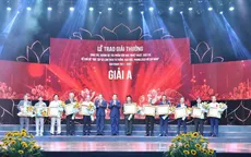 Trao giải tác phẩm về học tập và làm theo Bác