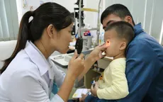 Không tự ý điều trị bệnh đau mắt đỏ