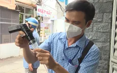 Thành phố Hồ Chí Minh hỗ trợ người đi bắt muỗi 130.000 đồng/đêm