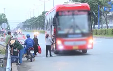 TP Hồ Chí Minh: Đường dây nóng 1022 tiếp nhận phản ánh "xe dù, bến cóc"