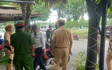 Tạm đình chỉ công tác một cán bộ thuế không chấp hành đo nồng độ cồn
