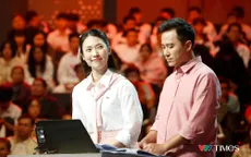 Loạt đồ đôi cực dễ thương của hai MC Đường lên đỉnh Olympia 2024