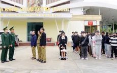 Tiếp nhận 69 công dân do Lào trao trả, nhiều người bị lừa, ép làm ở casino