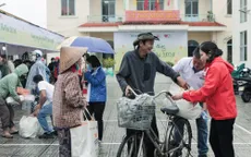 "Chung tay sẻ chia, cùng cộng đồng đón Tết An Vui"