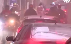 Người dân Hà Nội chật vật trên con đường ngày nào cũng kẹt xe