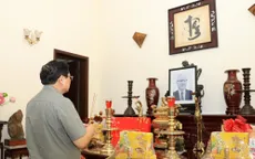 Thủ tướng Phạm Minh Chính dâng hương tưởng nhớ các nguyên lãnh đạo Chính phủ