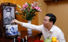 Chủ tịch nước Võ Văn Thưởng dâng hương, chúc Tết nguyên lãnh đạo Đảng, Nhà nước