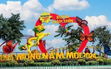 Hoa lạ giá rẻ đắt khách