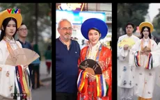 Cổ phục Việt lên ngôi những ngày cận Tết