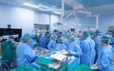 Hơn 150 y bác sĩ thực hiện ca lấy - ghép đa tạng từ người cho chết não trong ngày 30 Tết