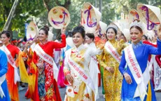 "Tuần lễ Áo dài" năm 2024 tôn thêm vẻ đẹp phụ nữ Việt Nam