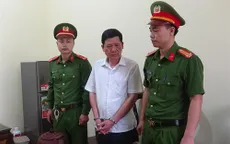 Khởi tố Chủ tịch và kế toán UBND thị trấn An Châu (Bắc Giang)