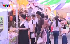 TP Hồ Chí Minh: Người dân tránh nóng tại các công viên dịp nghỉ lễ